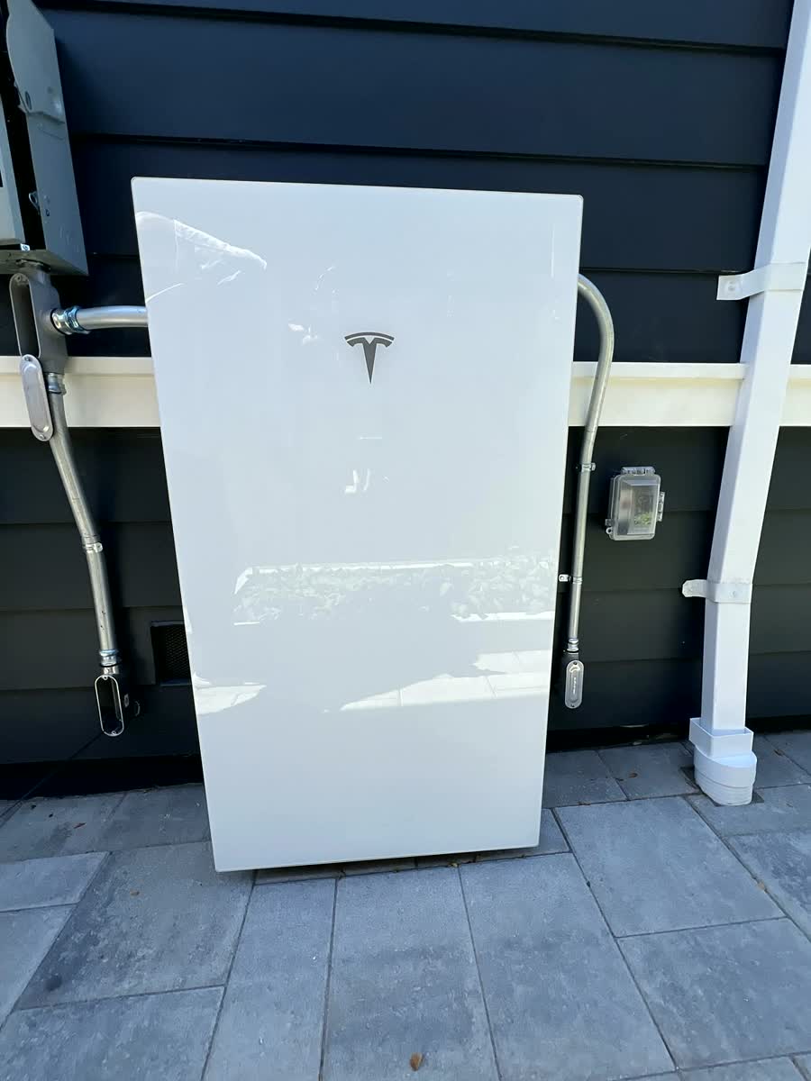 Tesla Powerwall 3 instalada en una casa